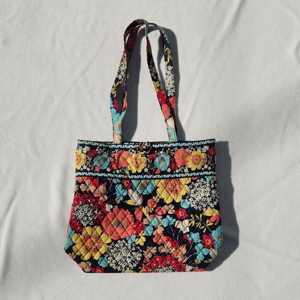 Vera Bradley Happy Snails Tote (Retired 2011) Large Tote Bag